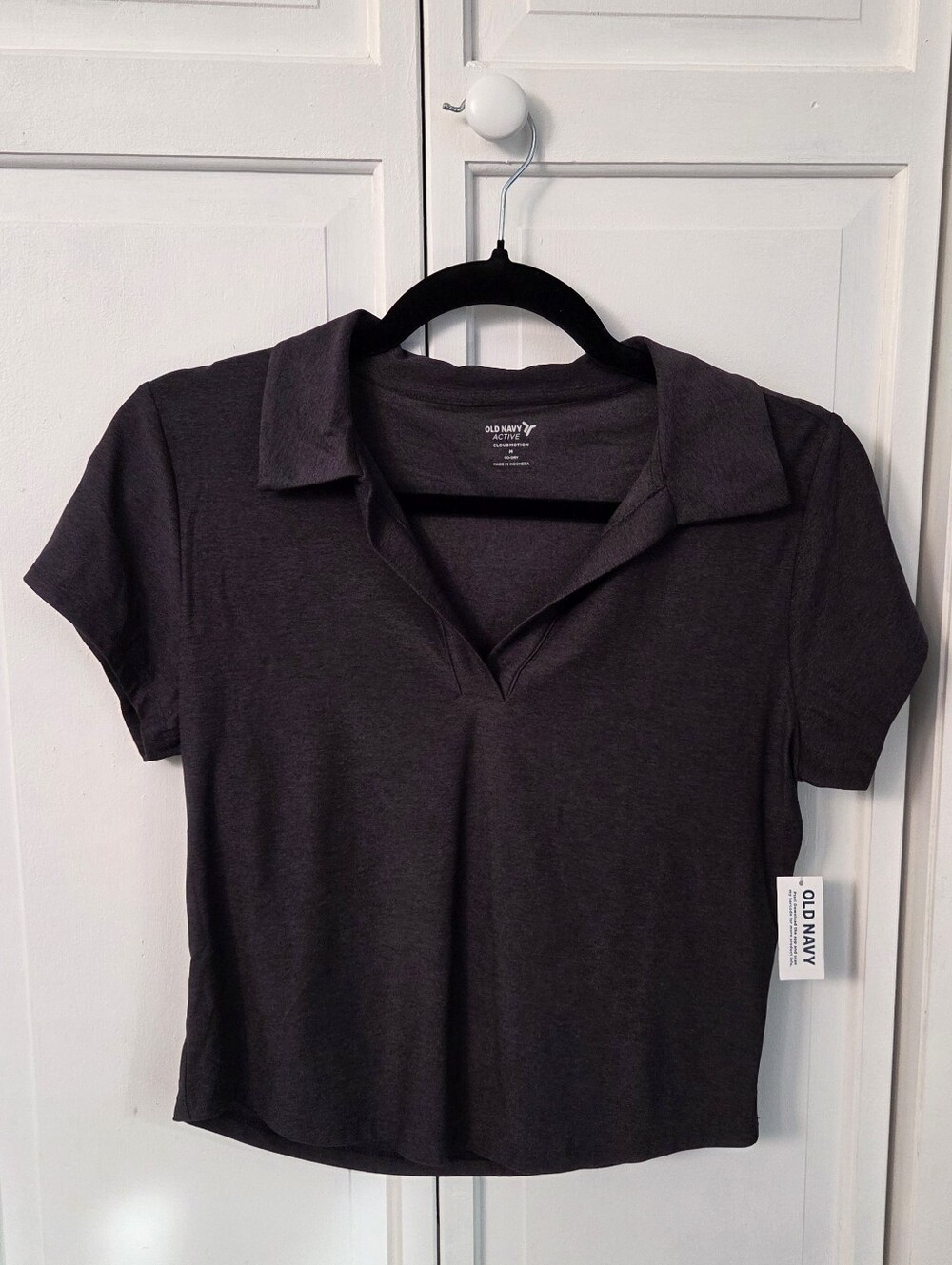 NWT Old Navy Active Cloudmotion Go-Dry Polo Crop Top Dark Heather Gray M